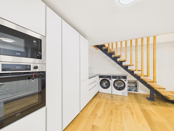 Erstvermietung - 1.5-Zimmer Maisonette-Wohnung mit 3 Aussenparkplätze in Rietheim 2