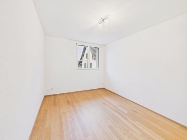 Modernes 1.5-Zimmer Reihenhaus mit praktischem Grundriss, Dorf 7