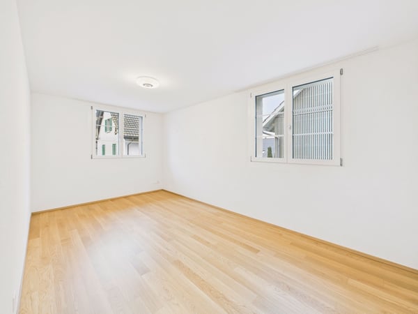 Modernes 1.5-Zimmer Reihenhaus mit praktischem Grundriss, Dorf 8