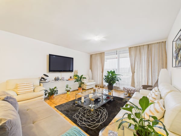 Appartement meublé de 1.5 pièces  190 m²  Résidence de standing privée et arborée  Proche Nations et Organisations  Genève 1