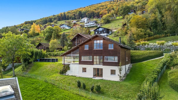 Villa d'architecte avec vue panoramique sur les Alpes vaudoises et les Dents du Midi 1