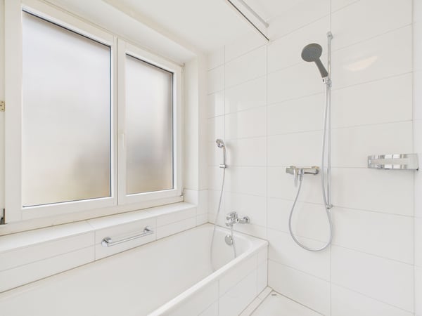 Attraktive und sehr grosse 240m2 Maisonette-Wohnung in Allschwil, BL - 24 Monate befristet bis Ende 2027 12