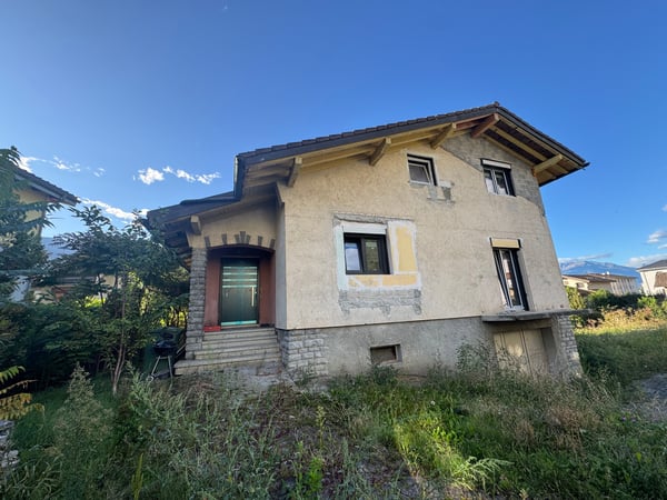 Spacieuse maison individuelle à Leytron 1