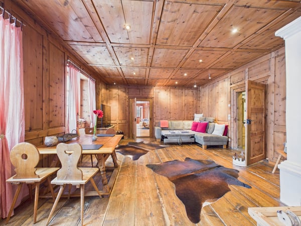 Grosszügiges Einfamilienhaus an ruhiger Lage in Bergün Filisur 5