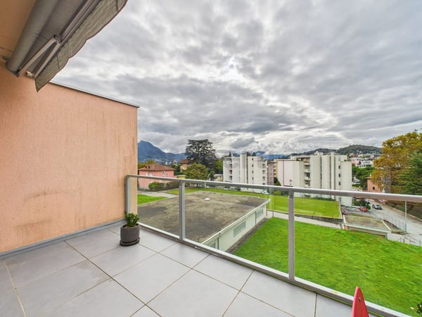 Attico Duplex Ristrutturato a Massagno  residenza primaria e secondaria 11