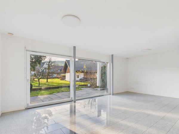 Grosszuegiges 1.5-Zimmer Reihenhaus mit Weitblick ins Grüne in Magden 1