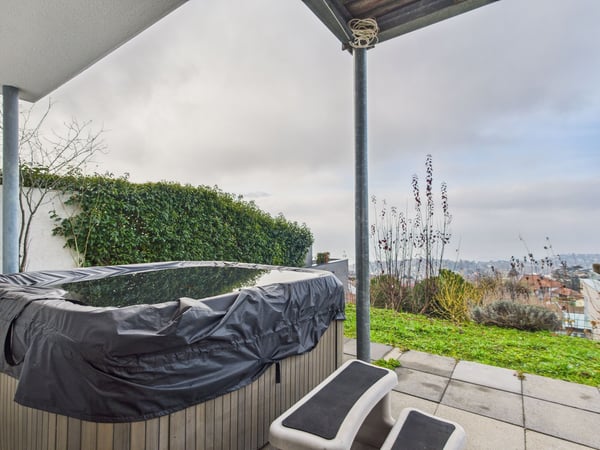 Vue panoramique - Spacieuse maison mitoyenne 1.5 pièces 12