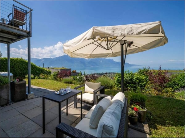 Vue panoramique - Spacieuse maison mitoyenne 1.5 pièces 4