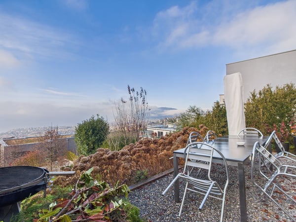 Vue panoramique - Spacieuse maison mitoyenne 1.5 pièces 11