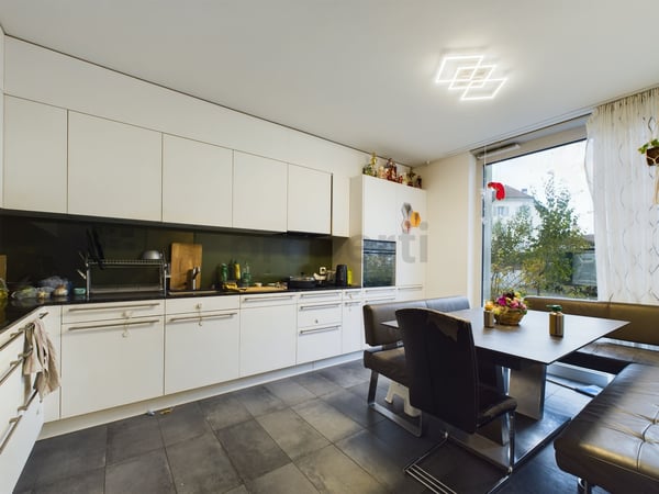 Einzigartige, familienfreundliche 1.5-Zimmer Maisonette-Gartenwohnung an sonniger Lage in Dottikon 4