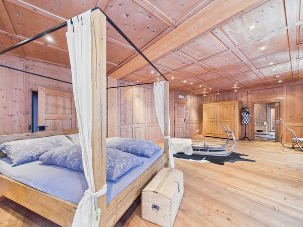 Grosszügiges Einfamilienhaus an ruhiger Lage in Bergün Filisur 7