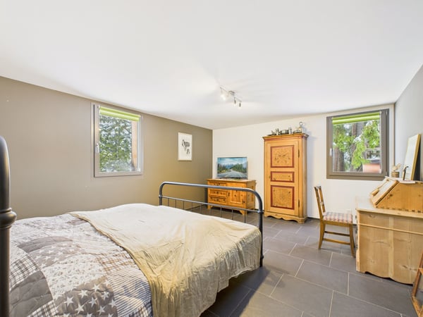 Grosszügiges Einfamilienhaus an ruhiger Lage in Bergün Filisur 10