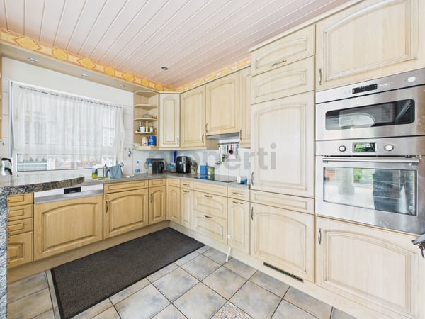 Grosszügige 1.5-Zimmer Wohnung in Ingenbohl 2