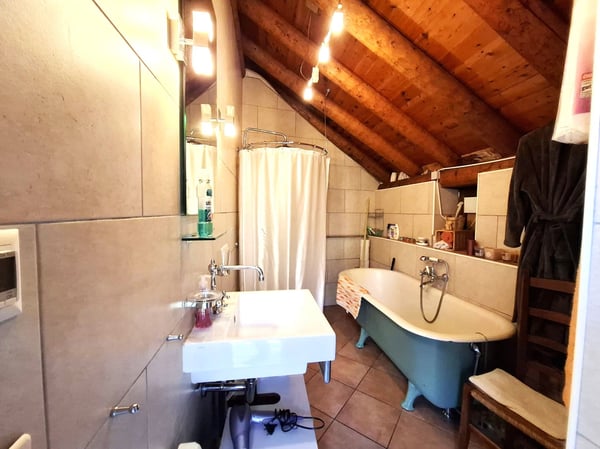 Affascinante rustico nella pittoresca regione Verzasca / Corippo, Cantone TI 8