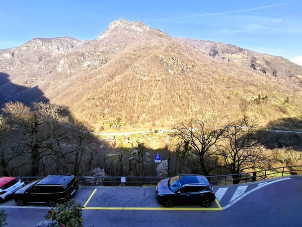 Affascinante rustico nella pittoresca regione Verzasca / Corippo, Cantone TI 9