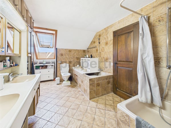 Grosszügige 1.5-Zimmer-Maisonette mit Weitsicht in Meierskappel 9