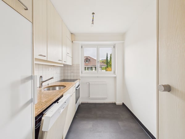 Charmante 1.5 Zimmer Wohnung mit sonnigen Wintergarten 4