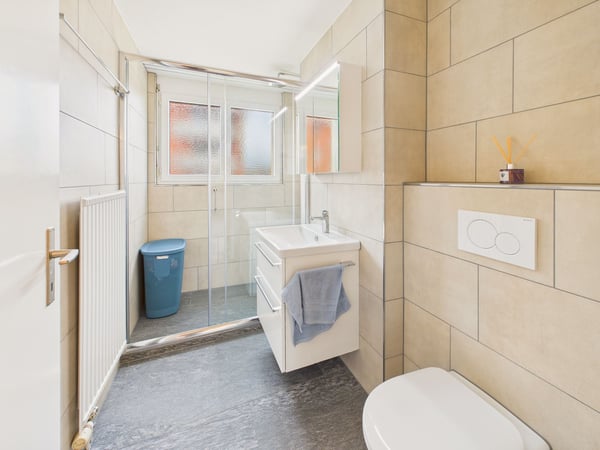 Charmante Wohnung mit herrlichem Ausblick in Bazenheid 7