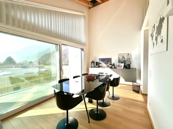 Eleganza Moderna e Comfort: Villa con Rifiniture di Pregio 6