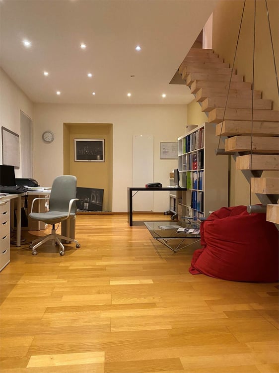 Renoviertes Haus in Contone bestehend aus Penthouse und zwei WohnungenCasa ristrutturata a Contone composta da attico e due appartamenti 6