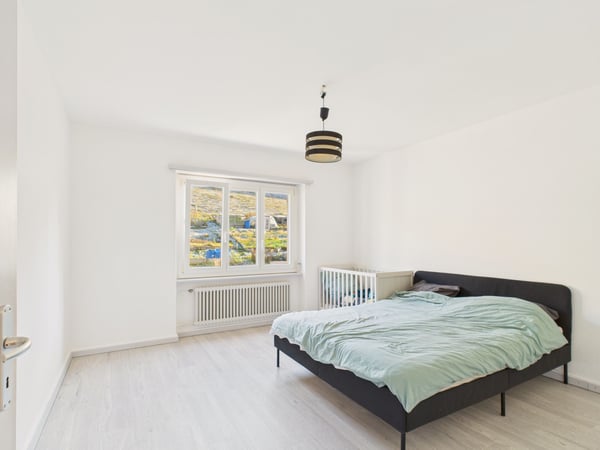 Appartement rénové de 1.5 pièces au cSur de Le Locle  calme, modernité et confort 4