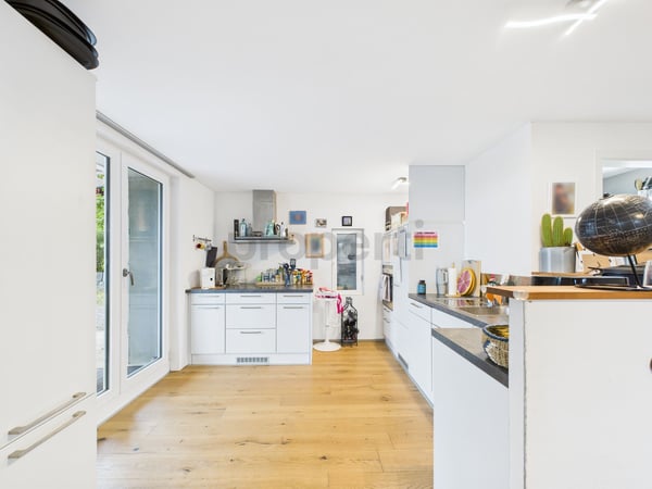 Charmante Wohnung in Truttikon mit 1.5 Zimmern und idyllischem Garten 2