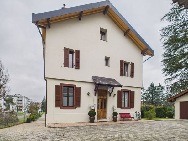 Apoartement 1.5 pièces avec balcon ensoleillé à Veyrier 1