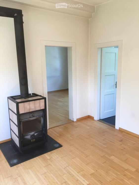 Charmantes 1.5-Zimmer Reihenhaus mit Garten in Nidau 6