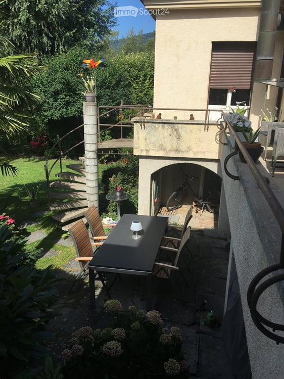 Charmantes 1.5-Zimmer Reihenhaus mit Garten in Nidau 5