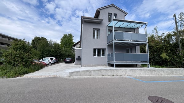 Neu renovierte 1.5-Zimmer Wohnung mit Balkon in Amriswil 8