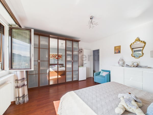 Attico ristrutturato 1.5 locali con vista lago a Caslano 6