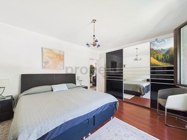 Attico ristrutturato 1.5 locali con vista lago a Caslano 7