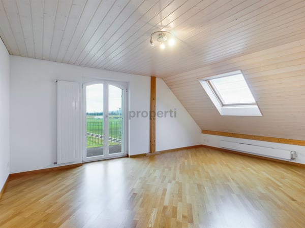 Gemütliche 1.5-Zimmer-Maisonette-Wohnung in Fräschels 1