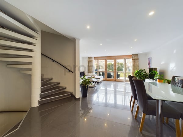 Einladendes Reihenhaus in Winterthur/Dättnau mit 1.5 Zimmern 2