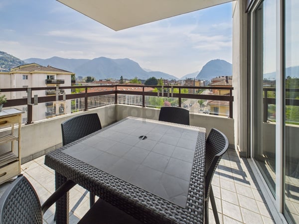 LUGANO-MOLINO NUOVO Accogliente attico di 1.5 locali arredato con terrazzo privato - ottimo investimento 10