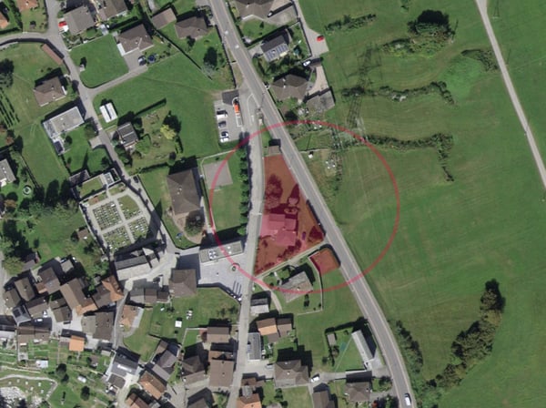 Casa in Vendita nel Comune di Iragna con circa 1170 mq di giardino 7