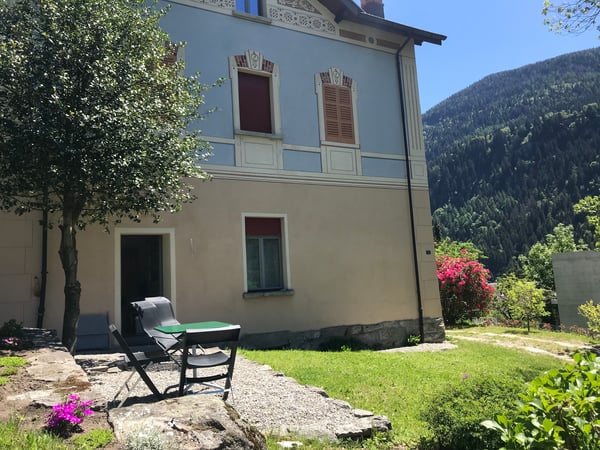 Edificio Stile Liberty immerso nel verde a Faido, ottimo investimento anche a reddito 8