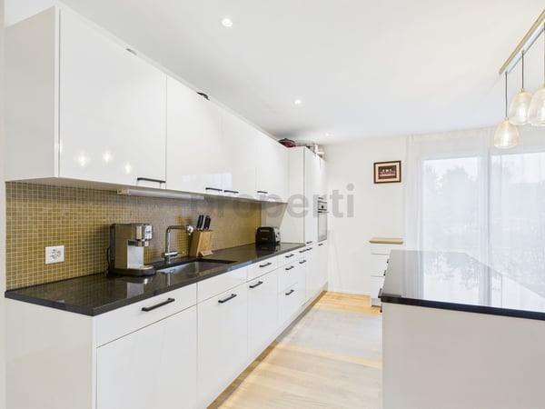 Moderne, familienfreundliche 1.5 Zimmer Gartenwohnung inkl. zwei grosszügigen Bastelräumen 4