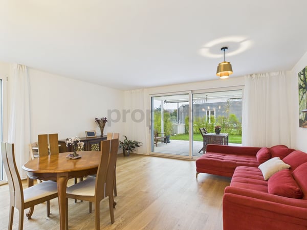 Moderne, familienfreundliche 1.5 Zimmer Gartenwohnung inkl. zwei grosszügigen Bastelräumen 1