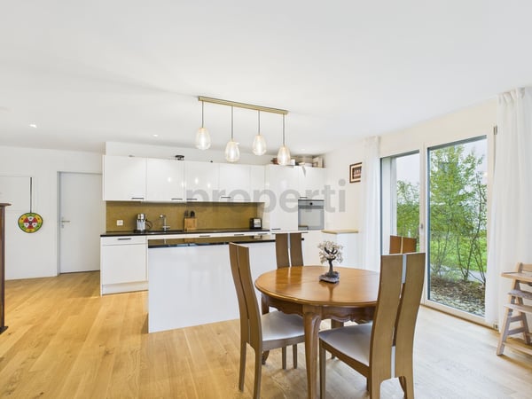 Moderne, familienfreundliche 1.5 Zimmer Gartenwohnung inkl. zwei grosszügigen Bastelräumen 2