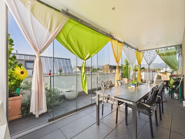 Exklusive 1.5-Zimmer-Wohnung mit fantastischem Ausblick in Widnau 1