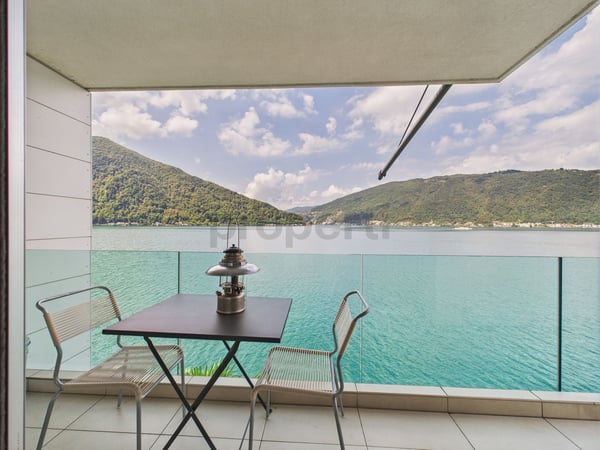 Elegante villa a Bissone con accesso diretto al Lago di Lugano 11