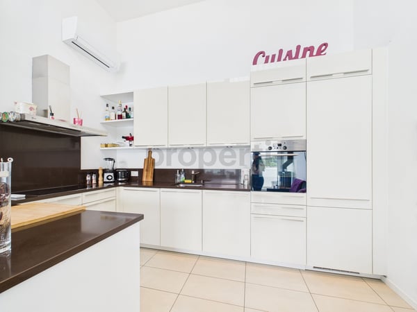 Elegante villa a Bissone con accesso diretto al Lago di Lugano 5