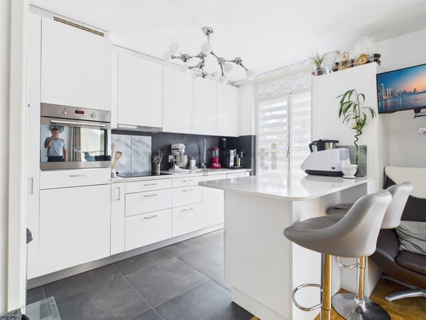 Appartement exclusif de 1.5 pièces à Saint-Sulpice avec balcon 4