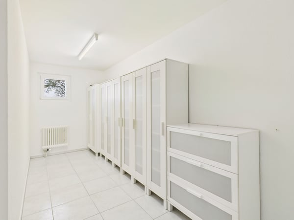 Ruhige 1.5-Zimmer-Wohnung mit Terrasse in Spiegel b. Bern 9