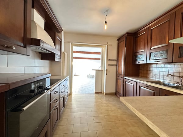 Moderne villa unifamiliare con 1.5 camere in una posizione idilliaca ad Aranno, nel Canton Ticino 5