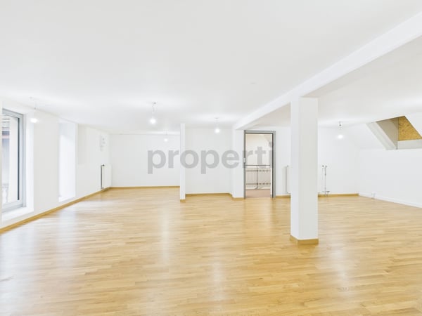 Espace à louer en vieille ville de Delémont  Entre authenticité et modernité ! 2