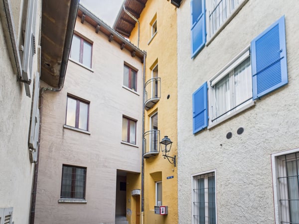 Splendida casa ristrutturata nel nucleo Melide con 1.5 locali 12