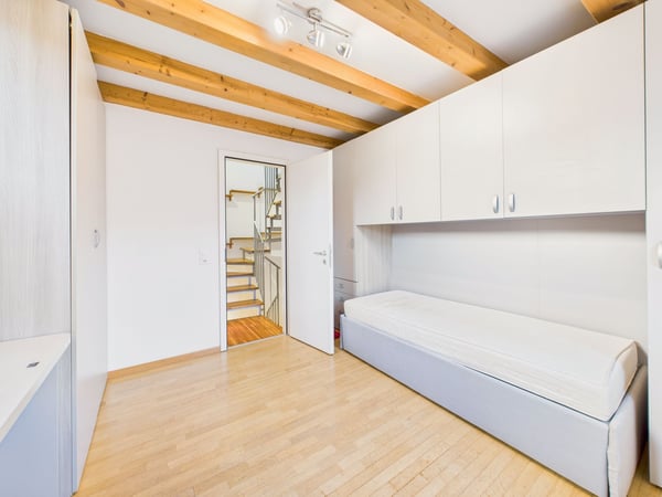 Splendida casa ristrutturata nel nucleo Melide con 1.5 locali 6