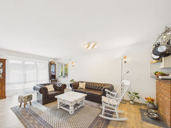 Willkommen in Ihrem neuen Zuhause in Pfyn: Ideal für Familie und Pendler 1